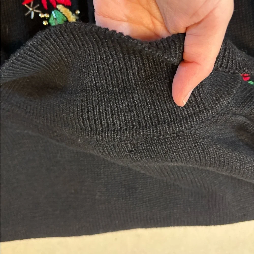 Vintage Black Christmas Cardigan Poinsettia Embroidered Beaded L-XL Cozy Cottage